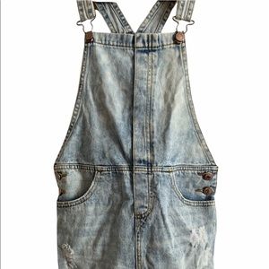 Forever 21 Girls Ripped Acid Wash Overall Sz 11/12 - image 1